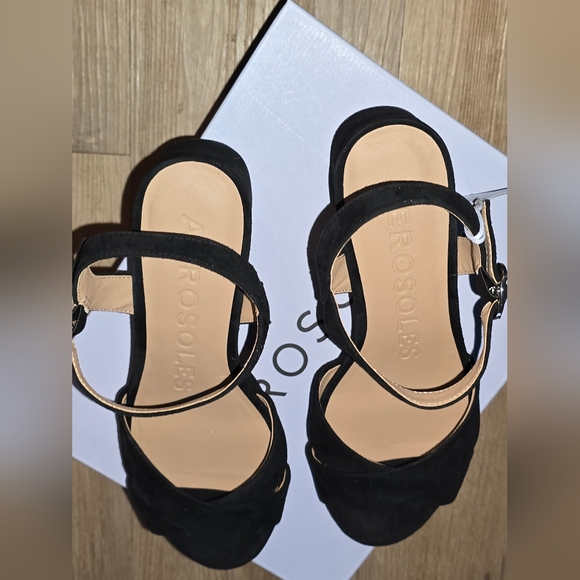 Aerosoles Cosmos Black Suede Block Heel Sandals – 7.5M – NIB - Picture 6 of 14